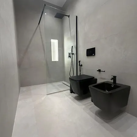 Lataj Apartamento *