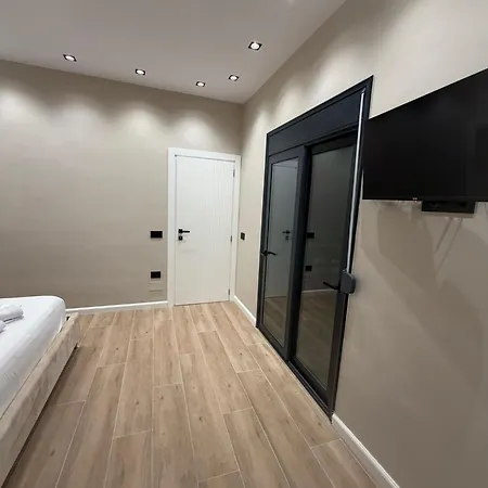Lataj Apartamento *